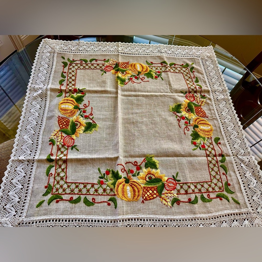 NWOT Embroidered Tablecloth with Pumpkin Design
